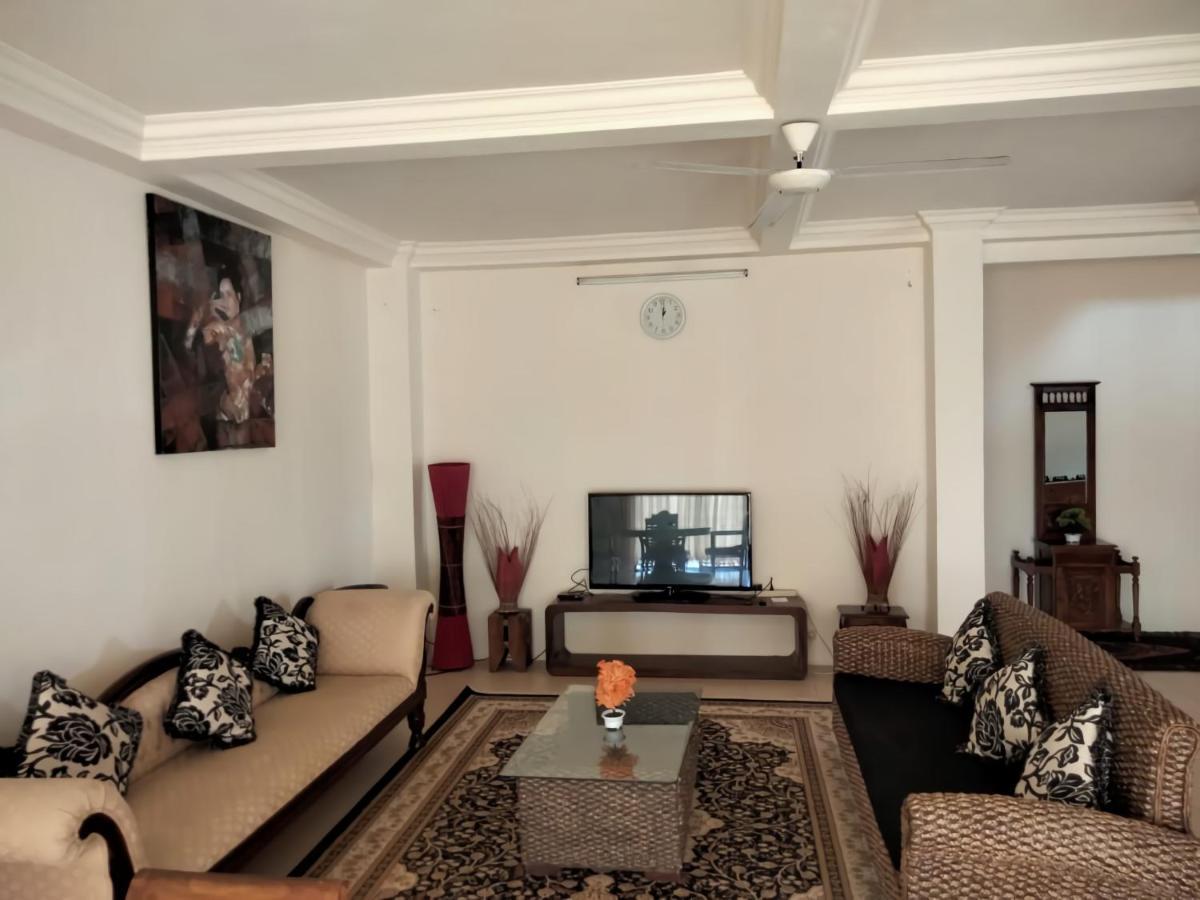 Seaview Beach Resort Jepara Exterior foto