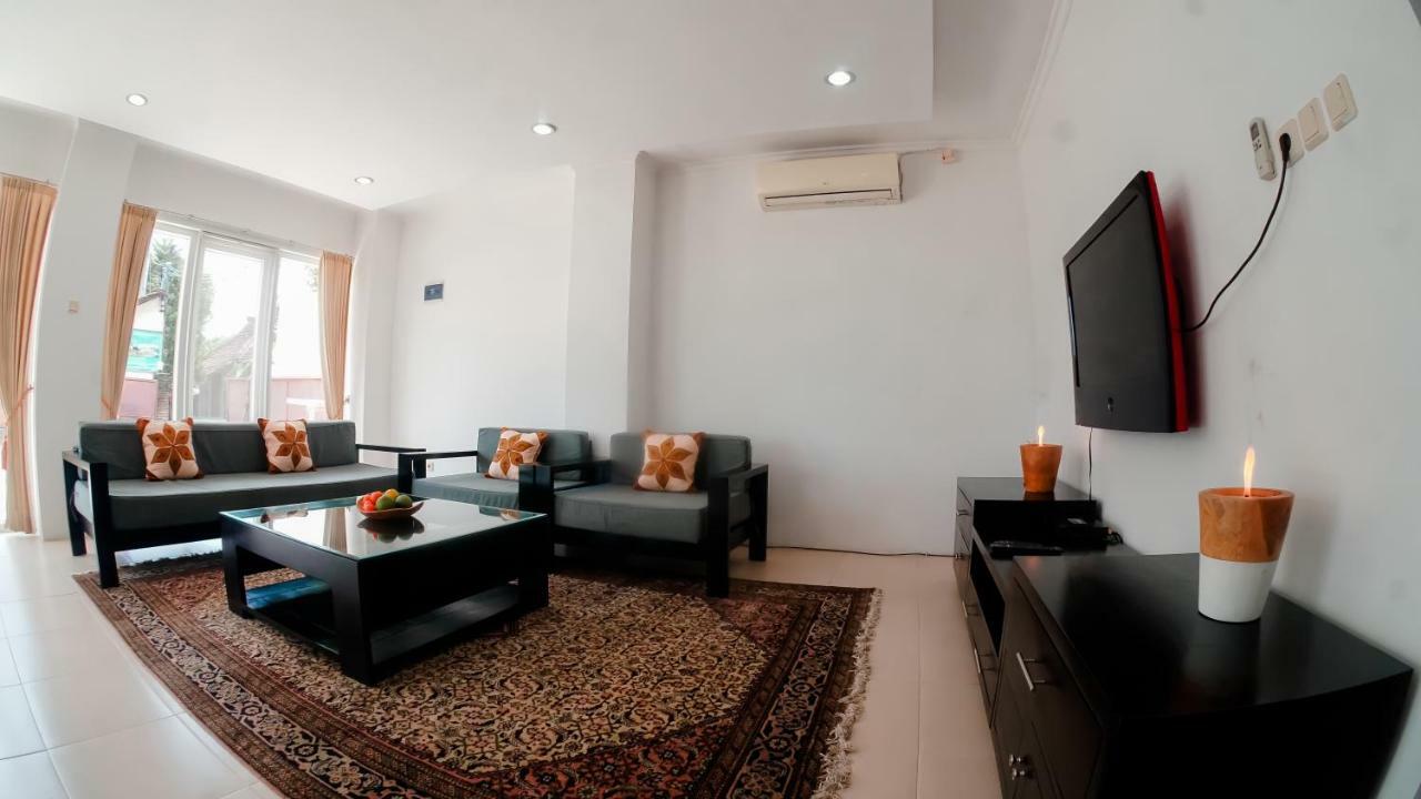 Seaview Beach Resort Jepara Exterior foto